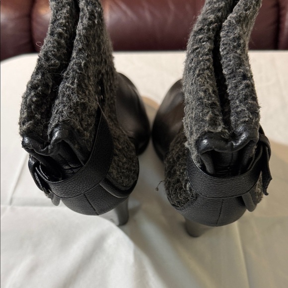 Women's Black Ankle Boots with Gray Knit Cuff - Picture 2 of 6